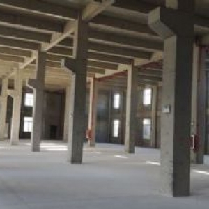 高铁商圈 高标准花园式厂房 1000&minus;5000平 产证齐全