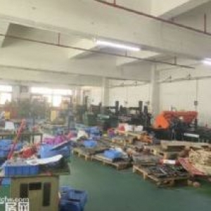 凤岗五联楼上小设备 五金 加工厂房出租450平 拎包即可生产