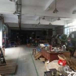 凤岗雁田怡安附近一楼厂房出租 整层600平米，五金车床 设备