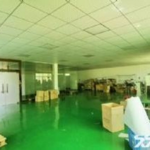 清溪镇中心楼上豪华地坪漆装修除非出租400平 拎包入驻