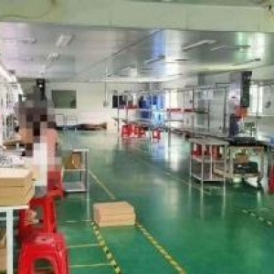 塘厦清湖头，有绿色地漆 二楼厂房出租1500平 好招工 电子