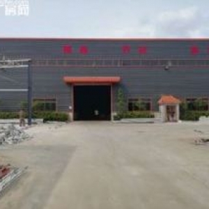 杜远镇骑龙山工业区钢构车间1500平方出租！高12米。