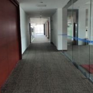 龙湖区万吉工业区办公楼出租