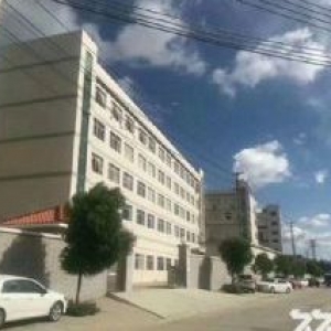 坪山大工业区附近二三楼2200平 原房东带装修出租