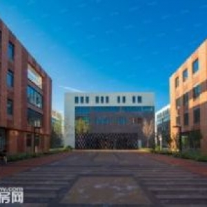 50年产权，有房本，可环评厂房出售