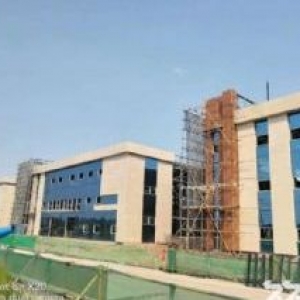 (出售)中江50年产权单层钢构厂房带花院带行车5T−20T