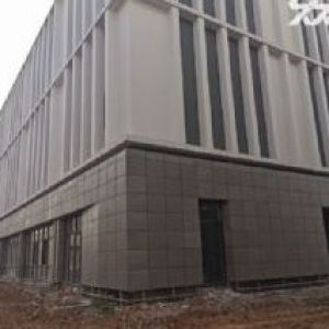 颍泉 临沂商城旁 厂房出售 单层独立产权 可分割 靠主路位置好 随时看房