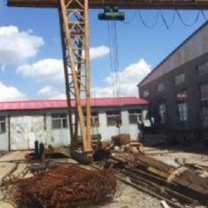 低价出租机械加工厂房，有机床