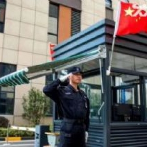 售 航空港区  港区机场旁  独栋厂房 首层8.1米
