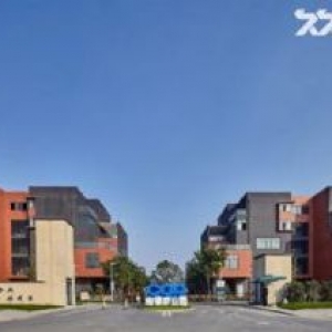 洛阳3XXX元两层半可办环评可贷款50年大产权赠150㎡花园