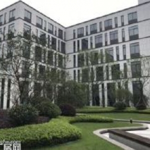 伊滨区500㎡办公楼出售，总价170万，可低首付