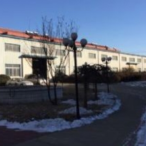 直租抚宁富强路临街2000平米独院厂房（院内有办公楼，仓库，食堂，）