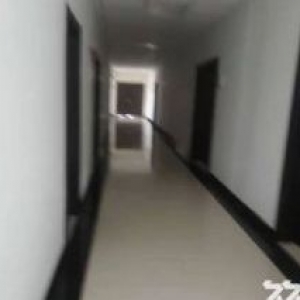 铁西开发区库房，站台库3400平，平库3800平举架10米，办公楼3000多平精
