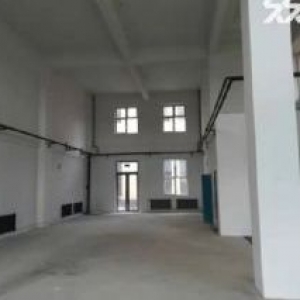 浑南1400平厂房出租 三层框架 水电暖齐全