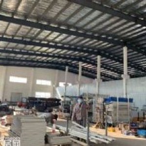 铁西区工业大学附近厂房1500平、1300平，高10米，1000平高5米、2层2