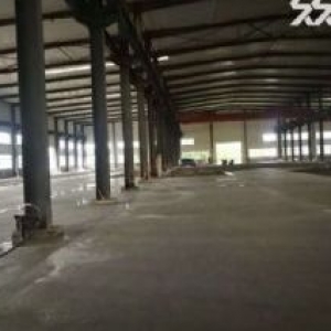 沈抚12000平新建厂房出租，吊车基础配备全，交通好