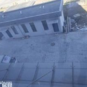 铁西经济开发区地铁口边新厂房4400平出租，举架12米，办公600平，动力电31