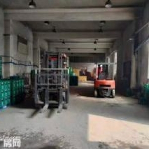 皇姑区黄河大街附近厂房800平出租，高4.5米，动力电80千瓦，办公200平，独