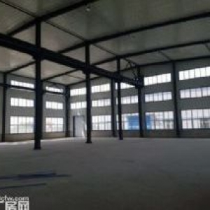 铁西经济开发区3500平，1700平，办公1500平出租，厂房高度10米，吊车3
