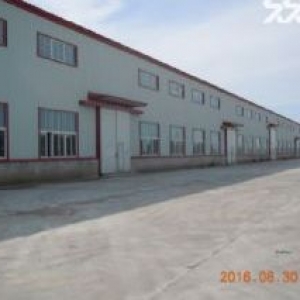 铁西区厂房12000平米，举架11.5米，跨度24米，有10吨吊车和16吨吊车