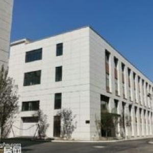 售！标准工业房 高举架 配套齐 位置好 价低 可贷