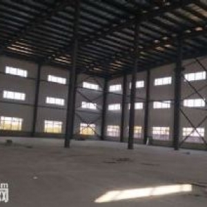 铁西经济开发区张士厂房3200平，办公900平出租，厂房举架13米，吊车10吨，