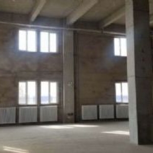 天然气蒸汽入户，765平起现房，能贷款，位置好