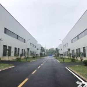 阳逻经济开发区1000−15000平米全新单层钢构厂房出租