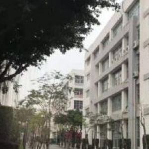 厂房出售，同安轻工食品园独门独院，占地面积32.5亩，建筑面积1.5万平