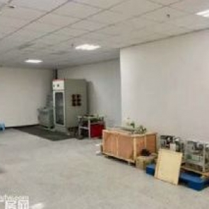 工业园区的厂房交通便利