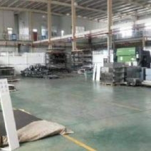 草堂工业园加速器比亚迪南门口1层厂房办公仓库800平