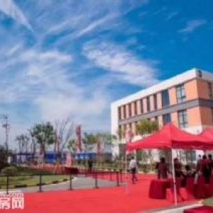 中南高科花园式生产厂房开发商直招