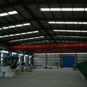 小店工业园区标准厂房带院有航车可办环评