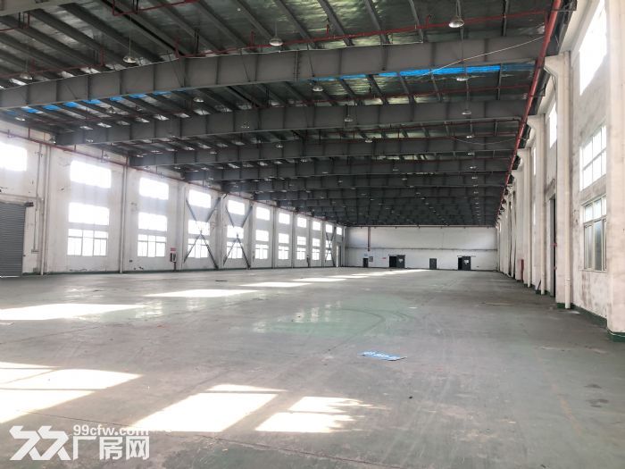 松江保税区无税收要求实地落户即可独栋5100平米单层厂房出租-图2