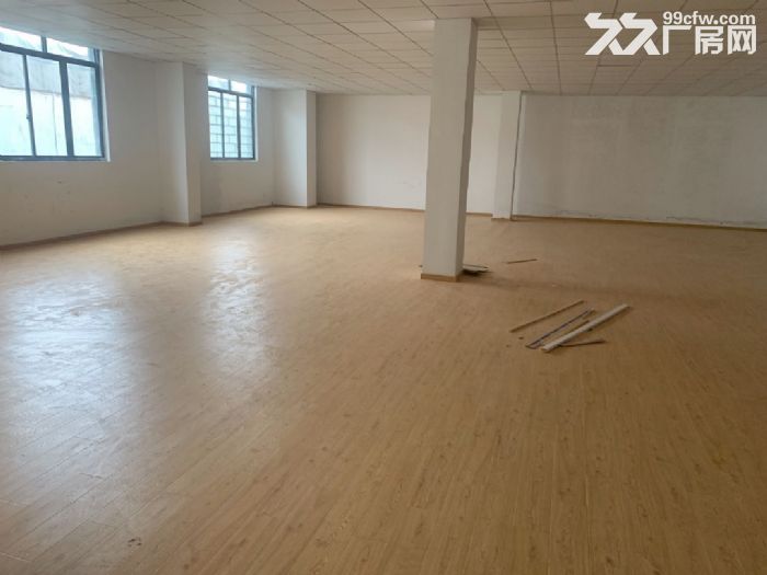 沪松公路1648号丨一楼310平仓储丨二楼438平精装修带家具-图6