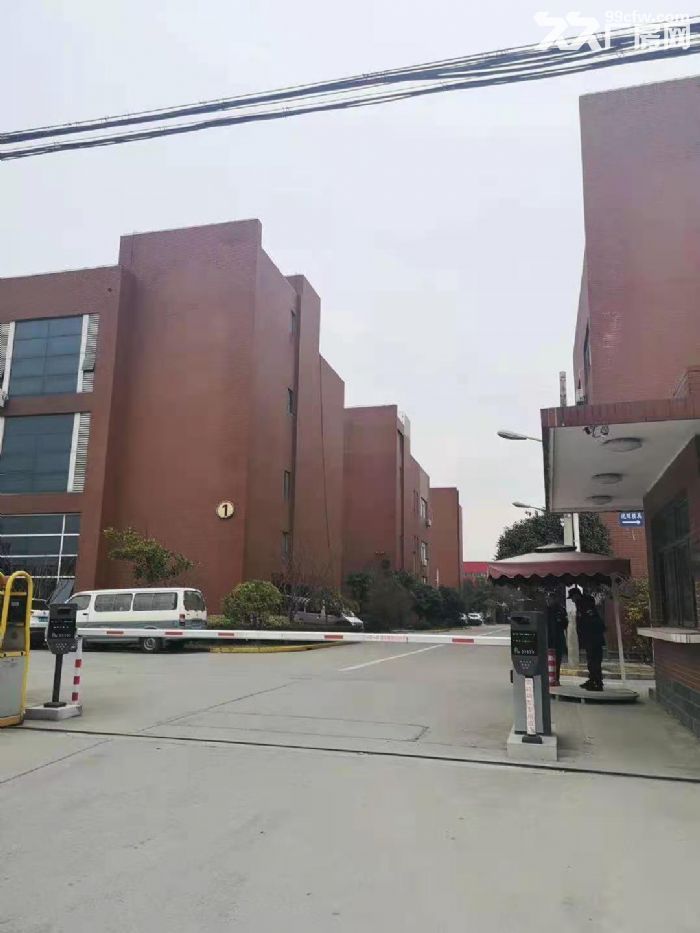 面积大小自由分割，赵巷工业区可分割200平方到2200平方面积不等厂房仓库出租-图1