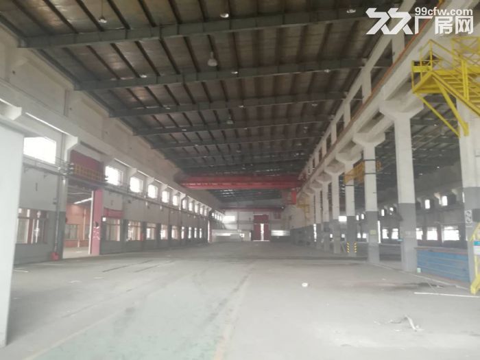 曹新公路厂房仓库25000可分独门独院有行车形象好-图2