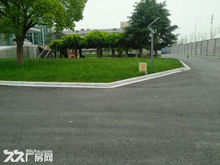 仅需0.65原房东直租无公摊地铁周边配精装修办公室主干道边上-图1