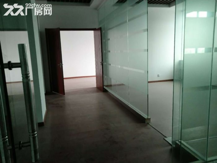 仅需0.65原房东直租无公摊地铁周边配精装修办公室主干道边上-图6