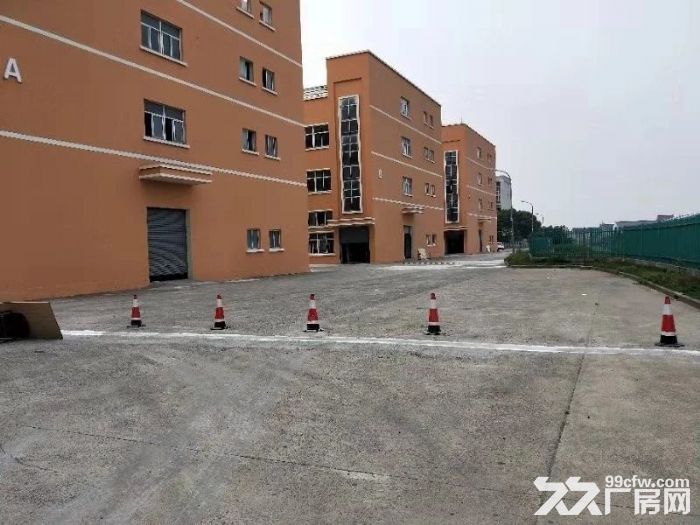 店长推荐 康桥工业区3400平米单层厂房出租/200平米起租-图3