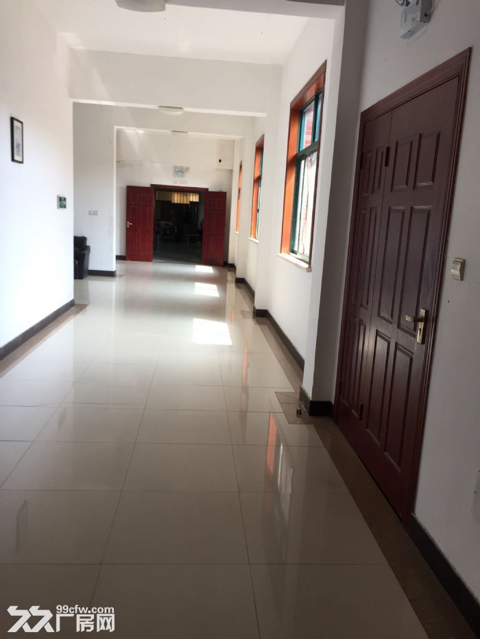 崇明永冠经开区6000平厂房出租配套齐全可分租-图4