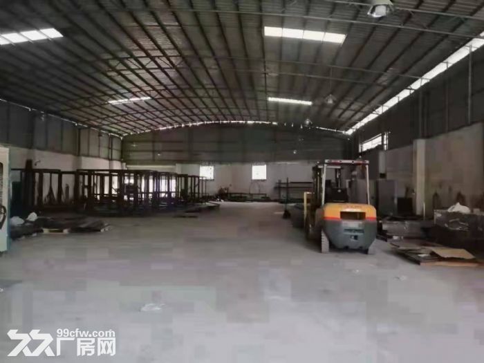 新出新塘镇西洲村1250平方钢构单一层厂房  可分租中间无柱子电量足  可进大车-图1