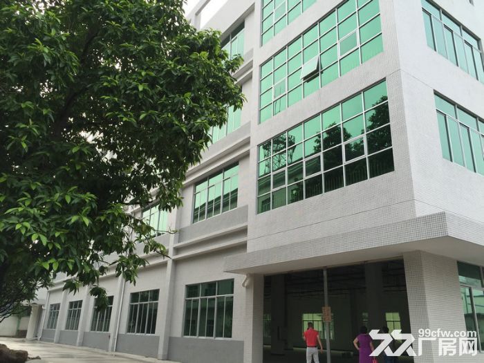 新华工业区全新化妆品厂房8500平米招租-图1