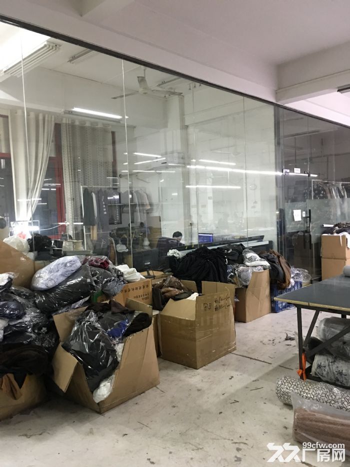 出租番禺大石工业区标准厂房面积480平方.方正实用.有货梯带装修近地铁-图5