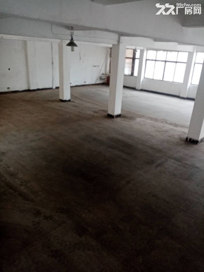 长安太平路边500平一楼厂房出租，半挂进出，场地超大-图3