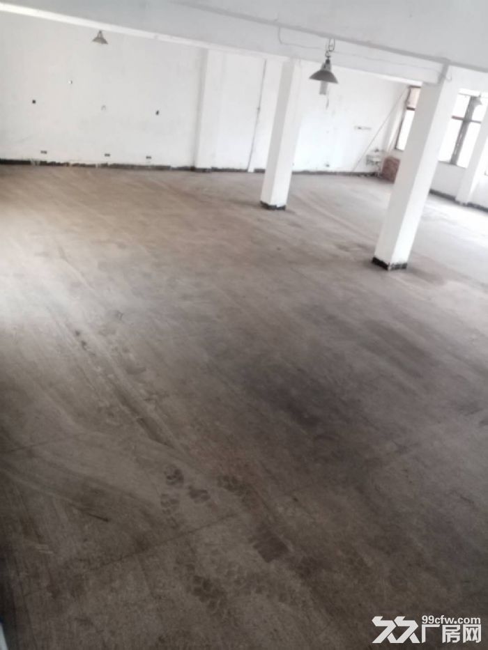 长安太平路边500平一楼厂房出租，半挂进出，场地超大-图4