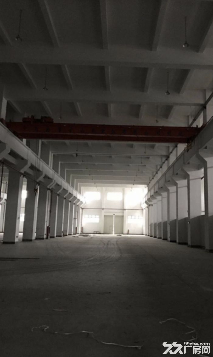 新吴区江溪 单层厂房1600平出租-图1