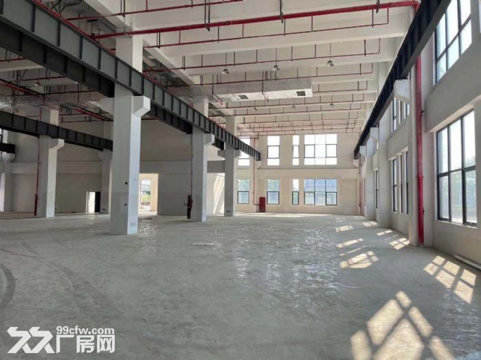 新吴区,硕放一栋6300平厂房出租！可以按层分租!-图3
