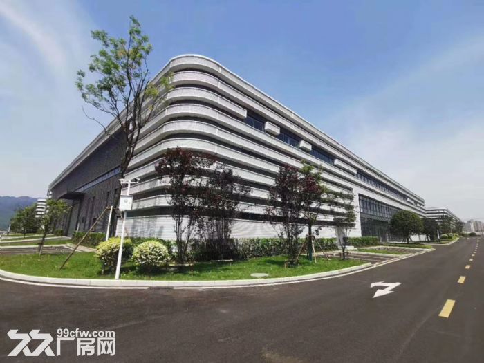 沙坪坝单层轻钢厂房出租面积1400−6500平可装10T行车-图1