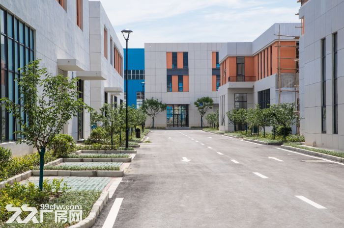 可以抵扣33%的税款，减轻企业负担，600−−7000㎡户型灵动多变-图3